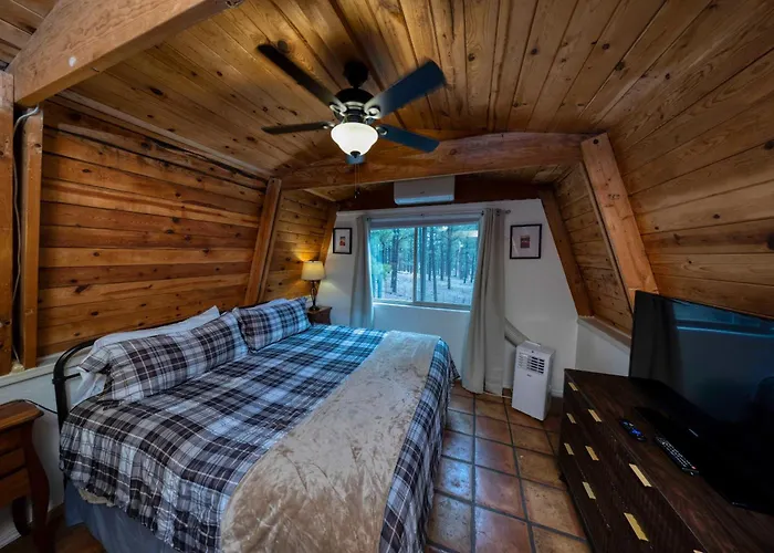 Grand Canyon Gateway With 1 Acre Pine Retreat Near Rt 66 Dom wakacyjny