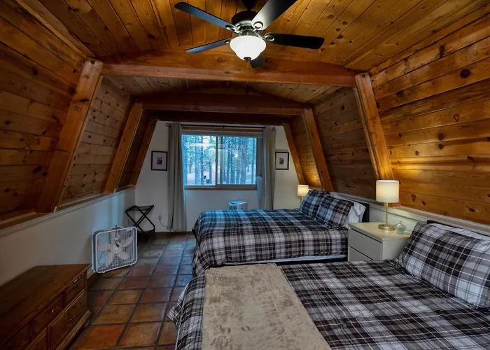 Dom wakacyjny Grand Canyon Gateway With 1 Acre Pine Retreat Near Rt 66 *